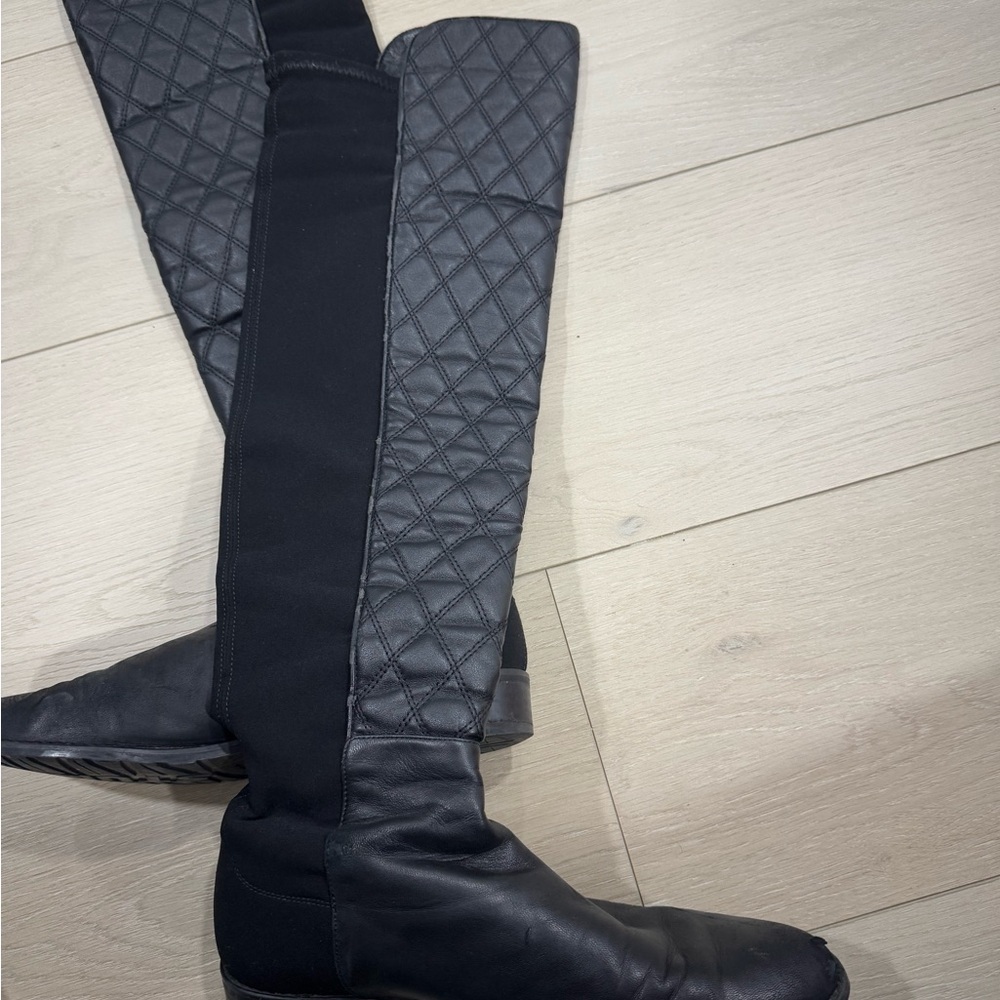 Stuart Weitzman 50/50 leather quilted boots 7.5 - Picture 5 of 12